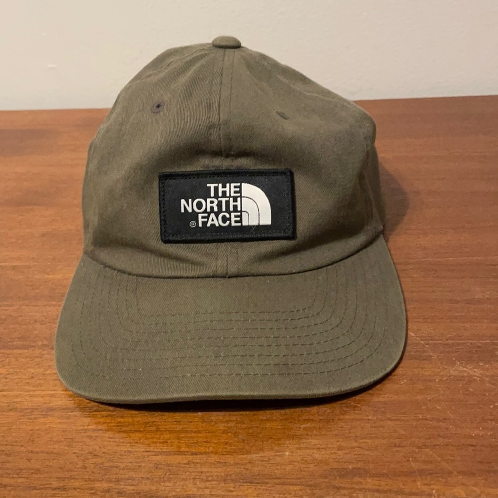 North face SnapBack hat